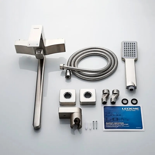 Смеситель с длинным изливом для ванны Ledeme L72217 нержавеющая сталь (лейка и шланг в комплекте) фото 4