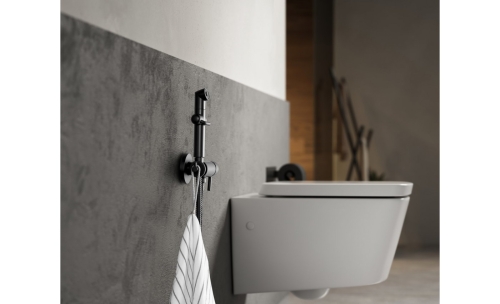 Смеситель встроенного монтажа с гигиенической лейкой Lemark Solo LM7166BL черный фото 2