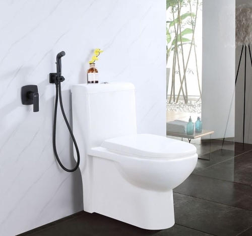 Смеситель встроенный монтаж с гигиеническим душем Lemark LM7219BL черный фото 6