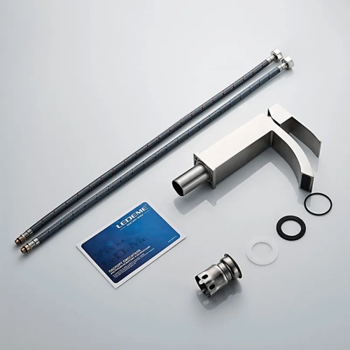 Смеситель на умывальник Ledeme L71017 нержавеющая сталь фото 6