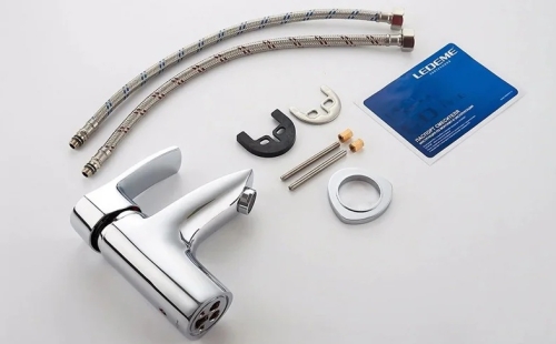 Смеситель на раковину Ledeme L1064 хром фото 3