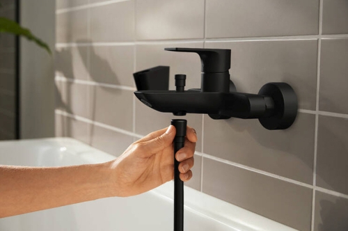 Смеситель для ванны Hansgrohe Rebris E черный 72450670 фото 3