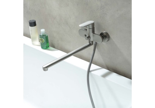 Смеситель для ванны с длинным изливом Aquatek Ника AQ1842BGM, оружейная сталь фото 5